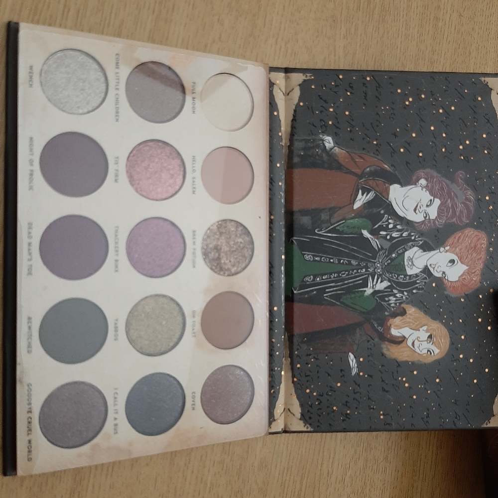 Colourpop Hocus Pocus limited edition eyeshadow